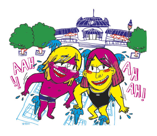 Enfants dans les fontaines
